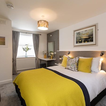 Bijou Romantic Retreat, Whitby Centre Εξωτερικό φωτογραφία