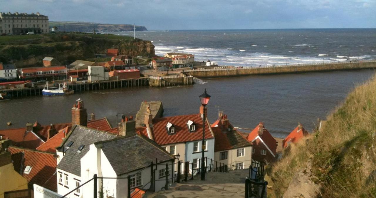 Bijou Romantic Retreat, Whitby Centre Εξωτερικό φωτογραφία