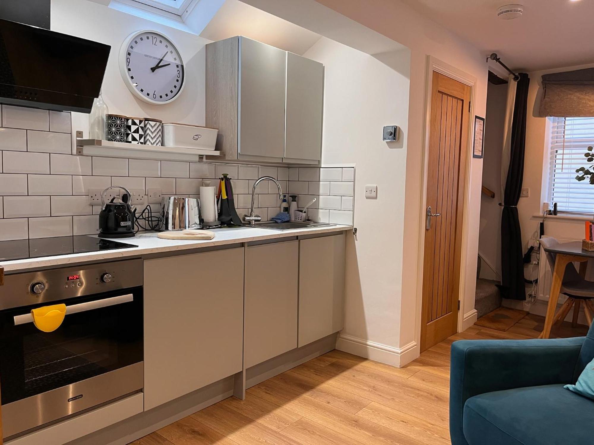 Bijou Romantic Retreat, Whitby Centre Εξωτερικό φωτογραφία